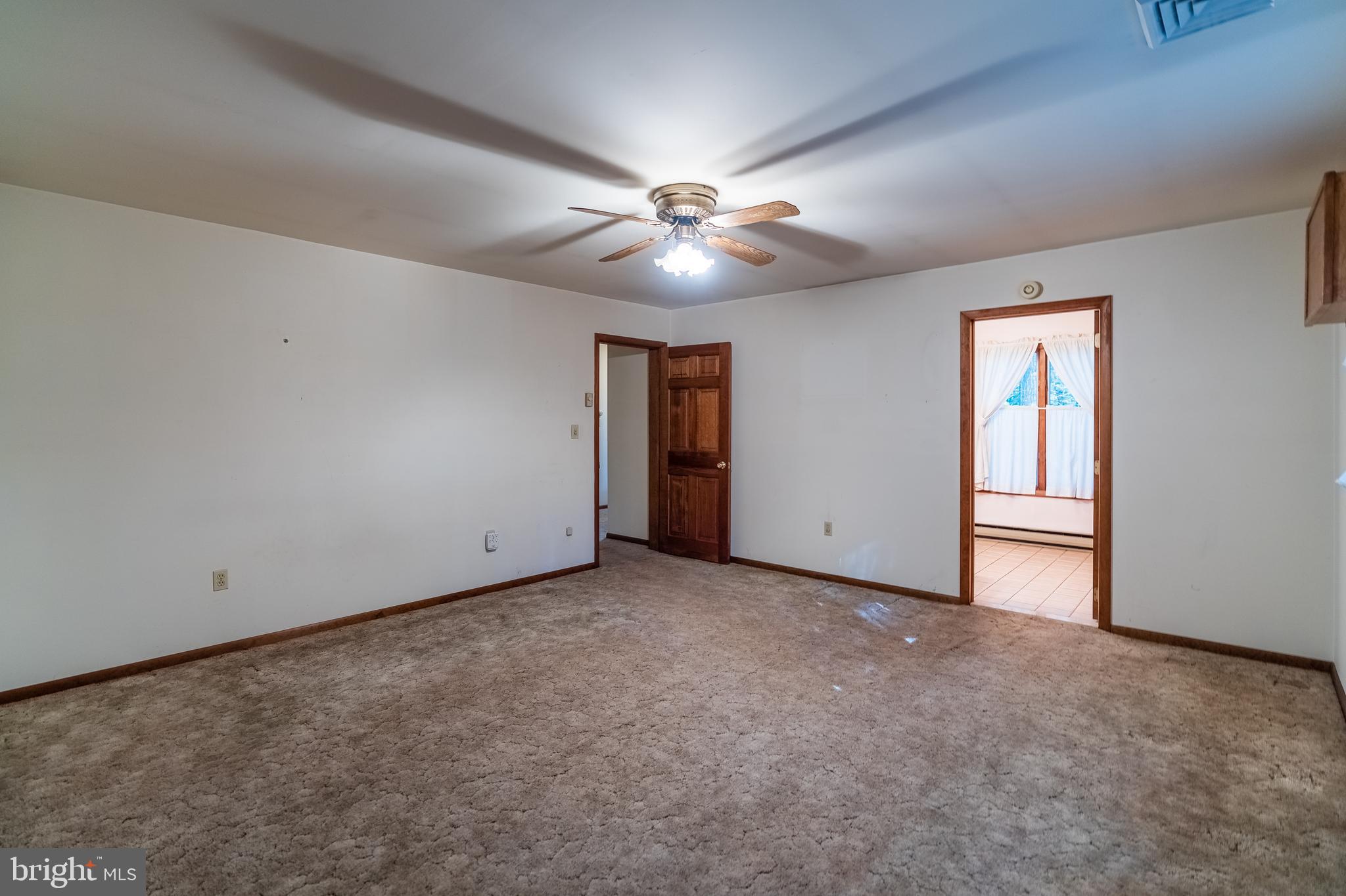 257 Chestnut Hill Road Emmaus, PA 18049 - Photo 20 of 30 Gallery Image 20