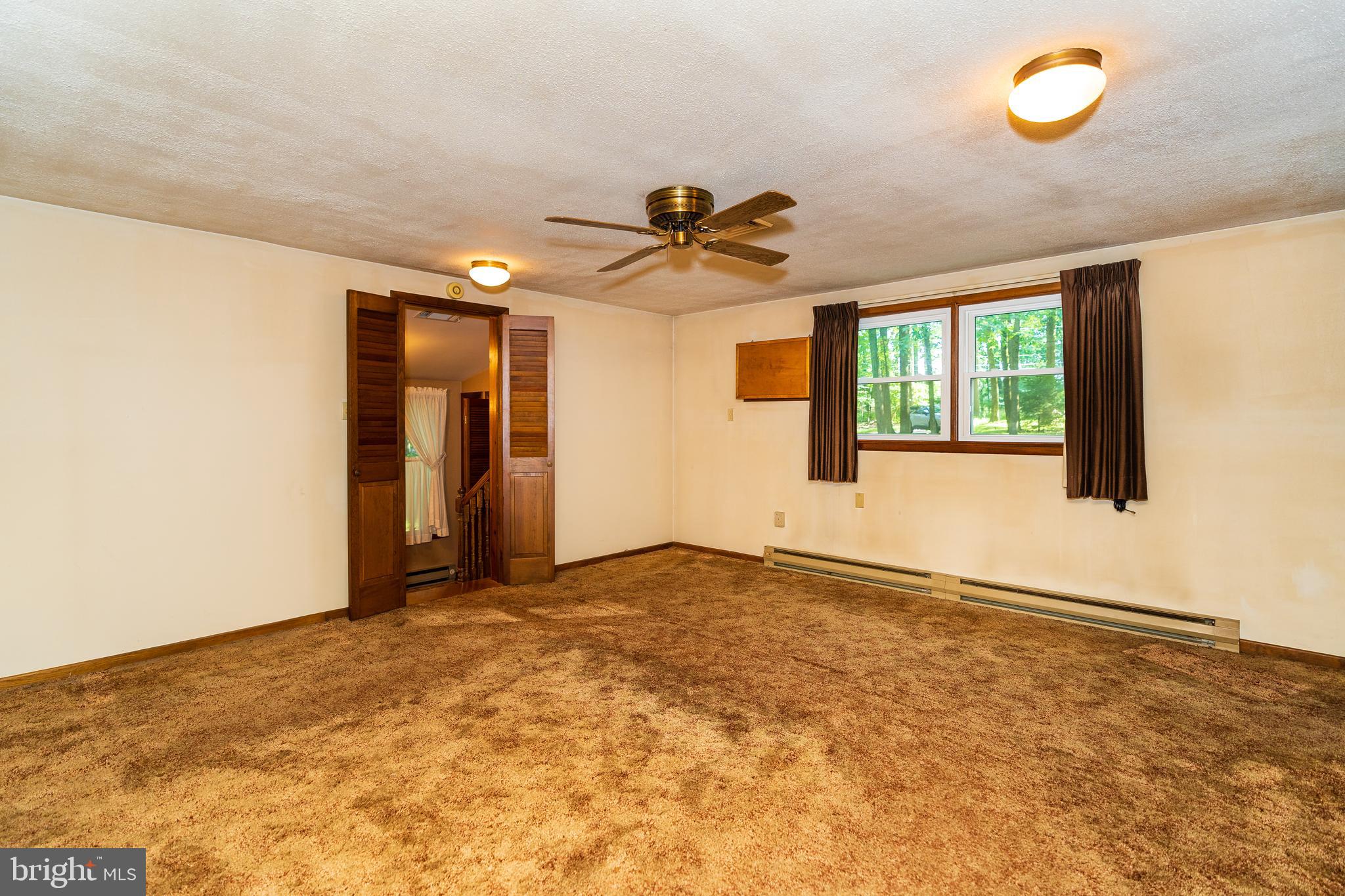 257 Chestnut Hill Road Emmaus, PA 18049 - Photo 7 of 30 Gallery Image 7