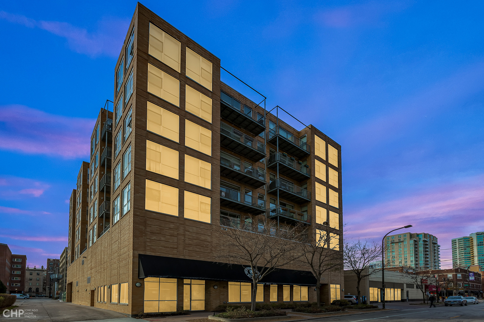 1572 Maple Avenue, Unit 501 Evanston, IL 60201 - Photo 1 of 25