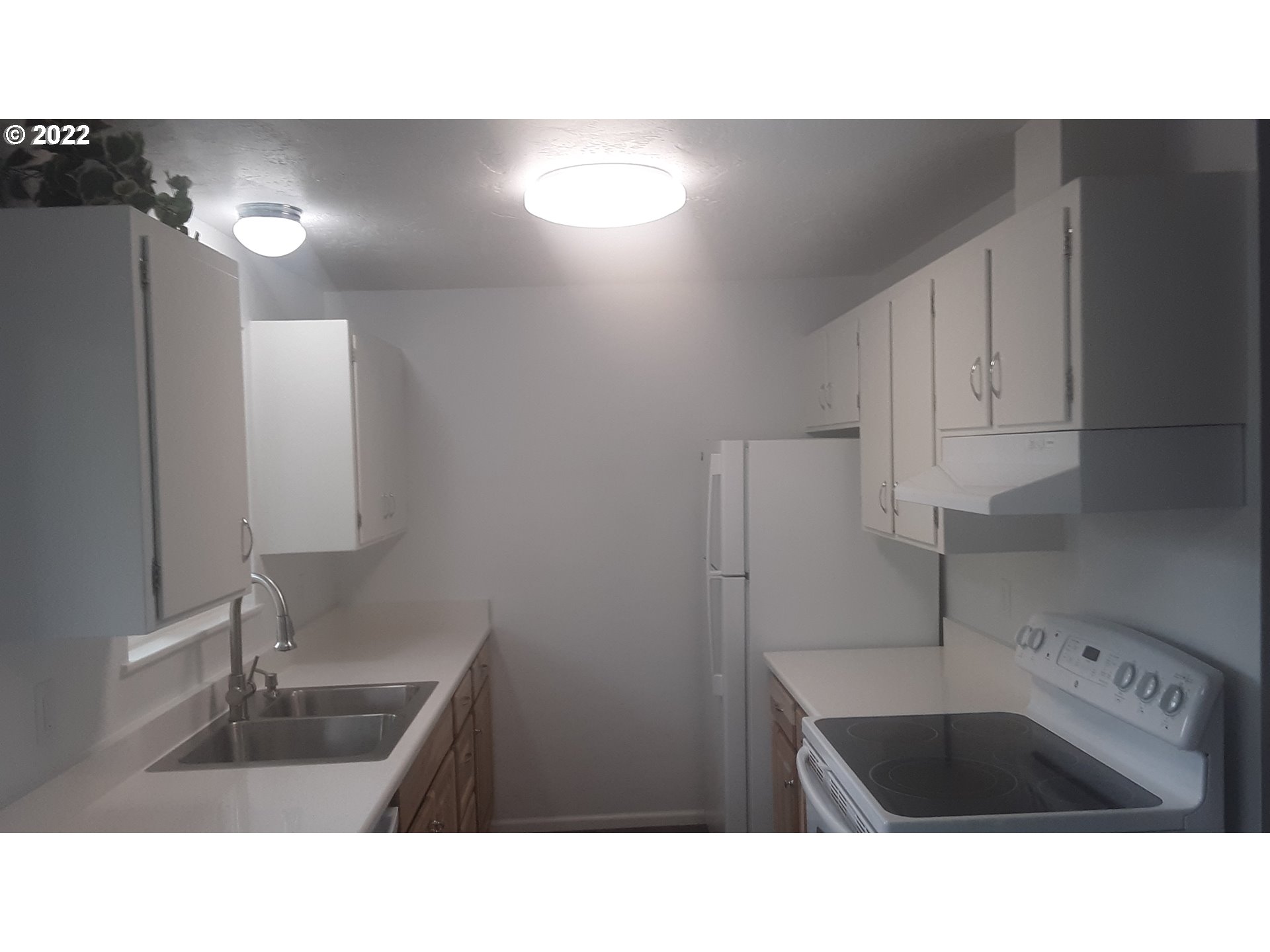 599 Coburg Road, Unit 9A Eugene, OR 97401 - Photo 20 of 29