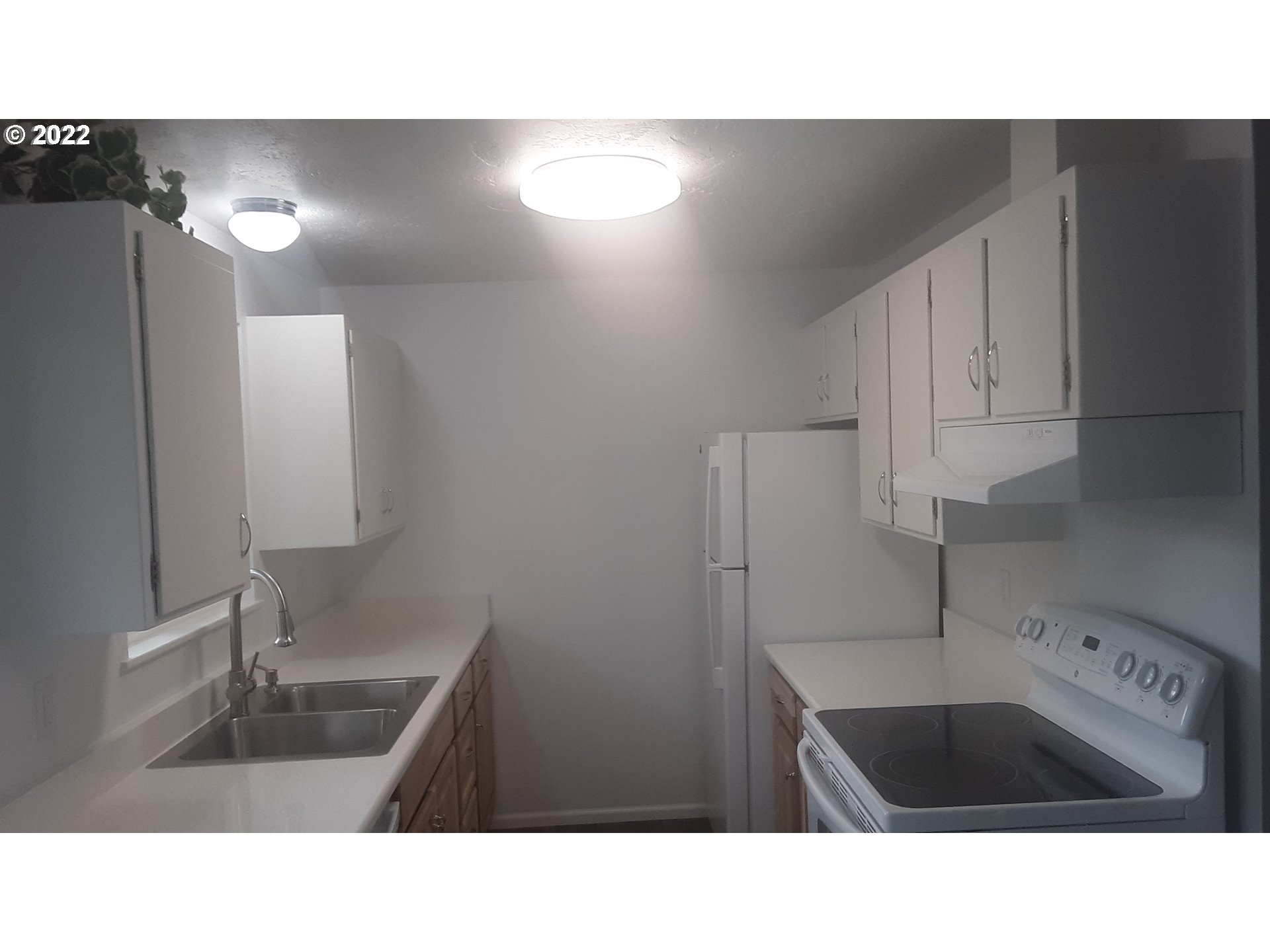 599 Coburg Road, Unit 9A Eugene, OR 97401 - Photo 21 of 29