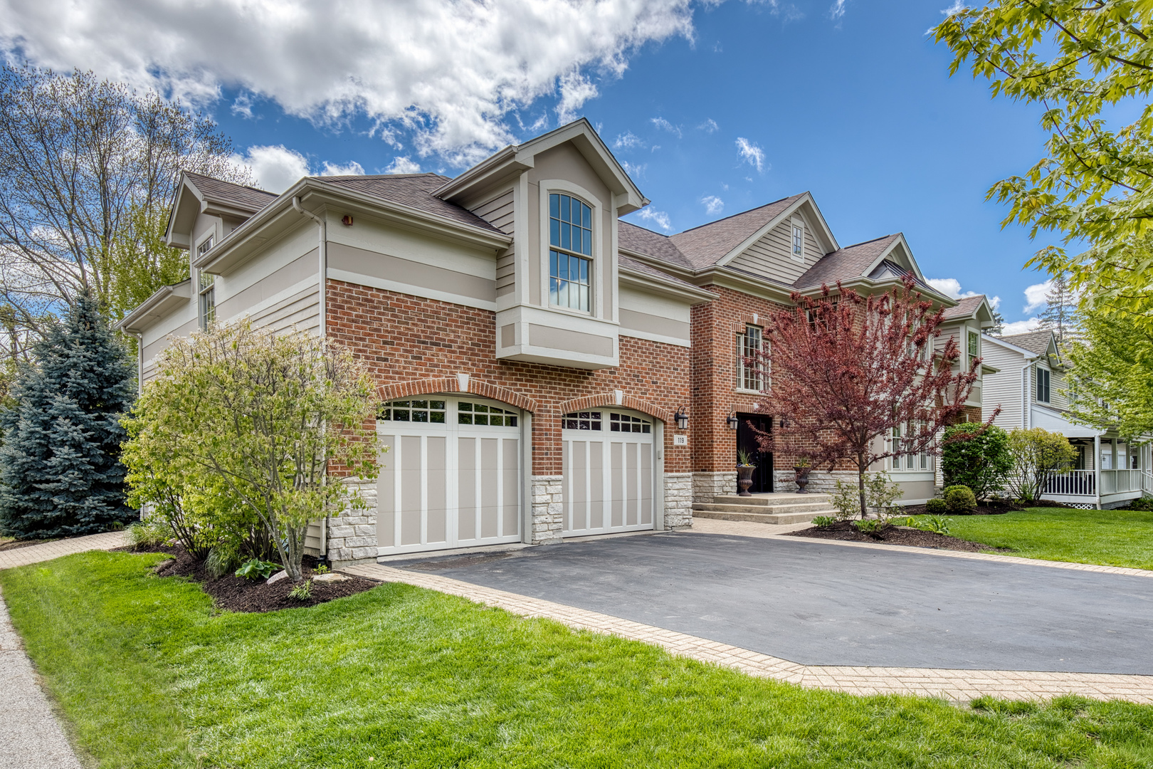 119 West Roslyn Road Barrington, IL 60010 - Photo 2 of 65