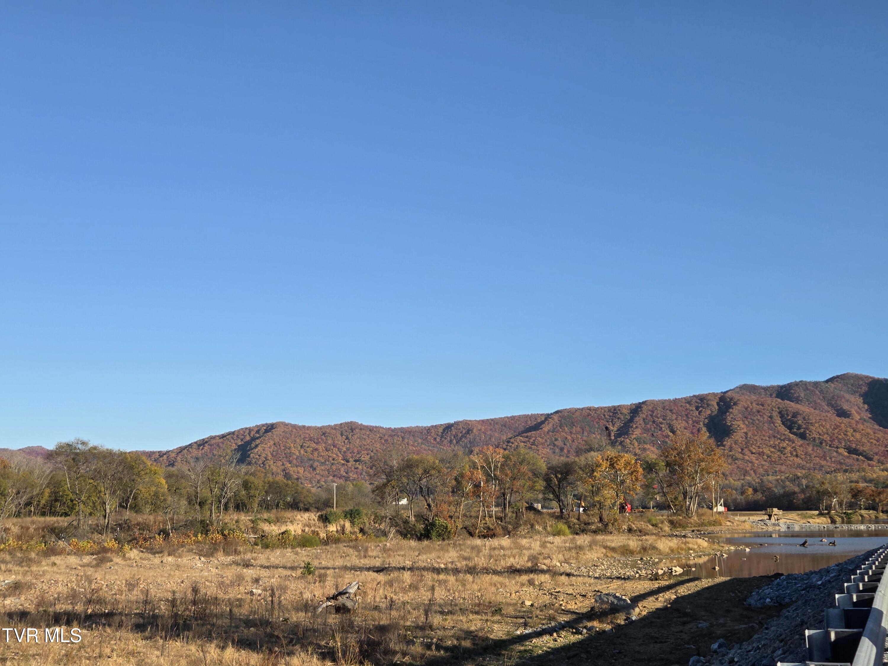 289 Bill Mauk Road, Unit R Chuckey, TN 37641 - Photo 4 of 9 11498