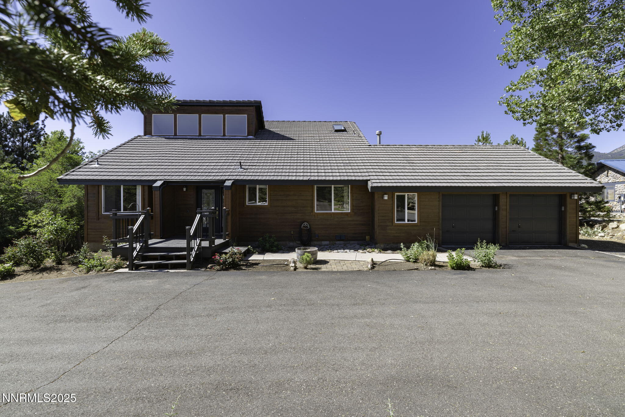 16360 Jefte Court Reno, NV 89511 - Photo 2 of 67 3-web-or-mls-16360 Jefte-2