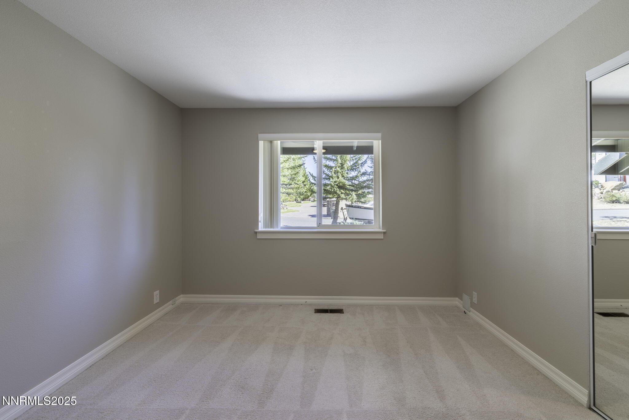 16360 Jefte Court Reno, NV 89511 - Photo 26 of 67 35-web-or-mls-16360 Jefte-35