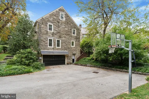 $1,250,000 | 401 Sabine Avenue, Wynnewood, PA 19096