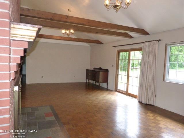 5404 Chicago Road Warren, MI 48092 - Photo 12 of 36 31323794-11.JPG