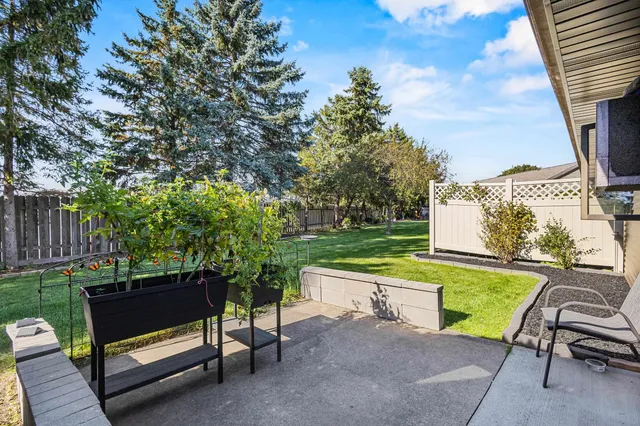 $249,900 | 83 Spencer Village Court, Appleton, WI 54914