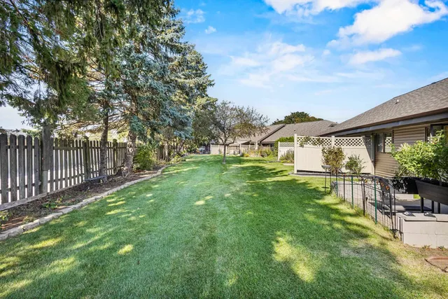 $249,900 | 83 Spencer Village Court, Appleton, WI 54914