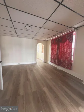 $2,200 | 24 General Greene Avenue, Trenton, NJ 08618