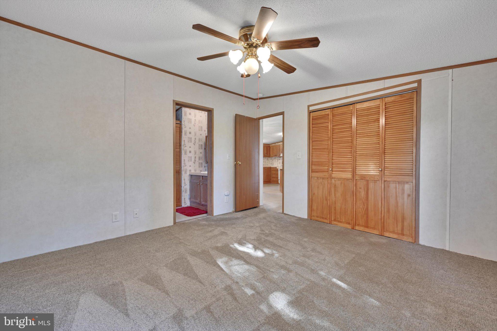 1539 Paper Mill Road Delta, PA 17314 - Photo 15 of 32 Primary Bedroom