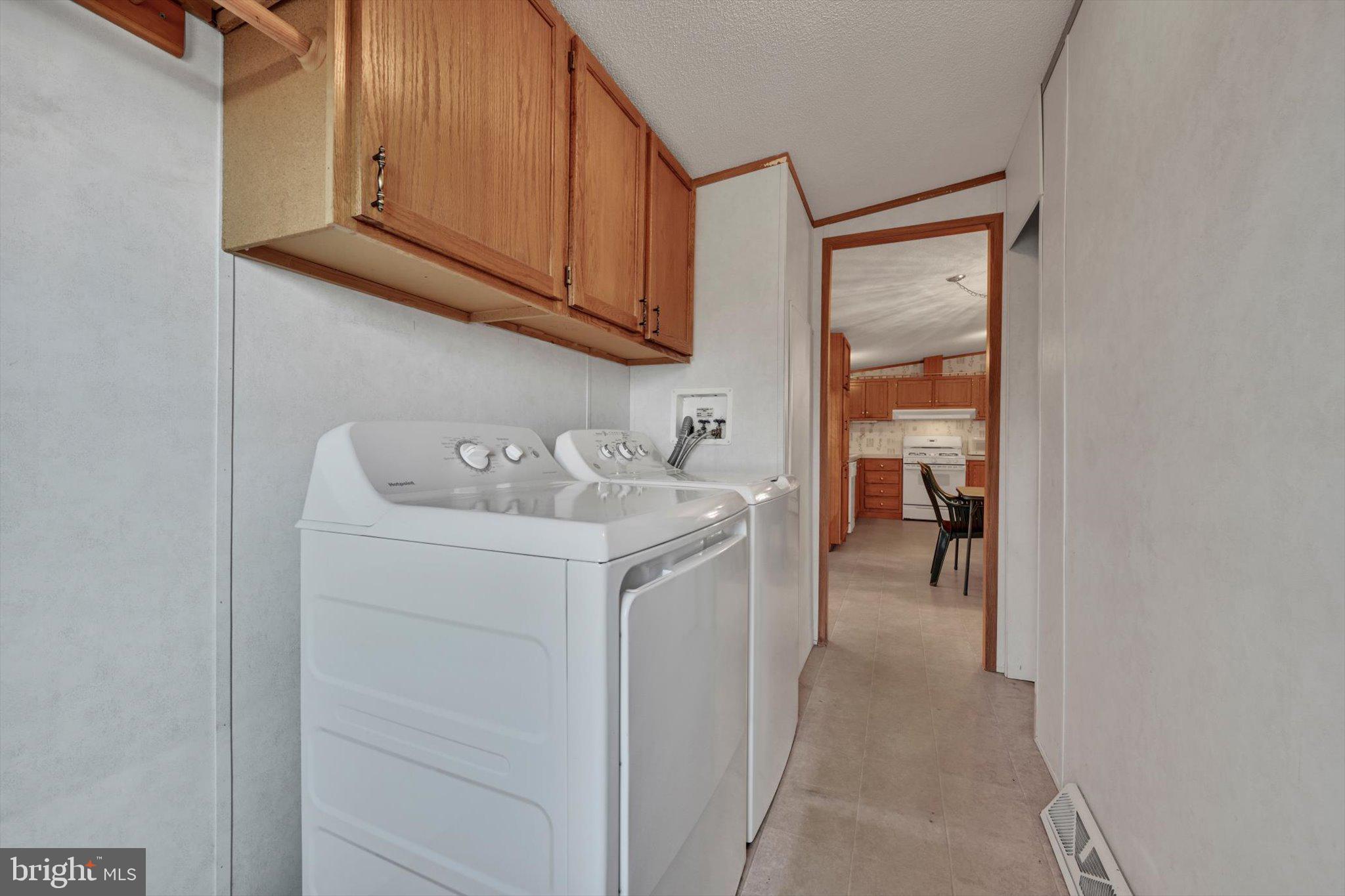1539 Paper Mill Road Delta, PA 17314 - Photo 24 of 32 1st Floor Laundry