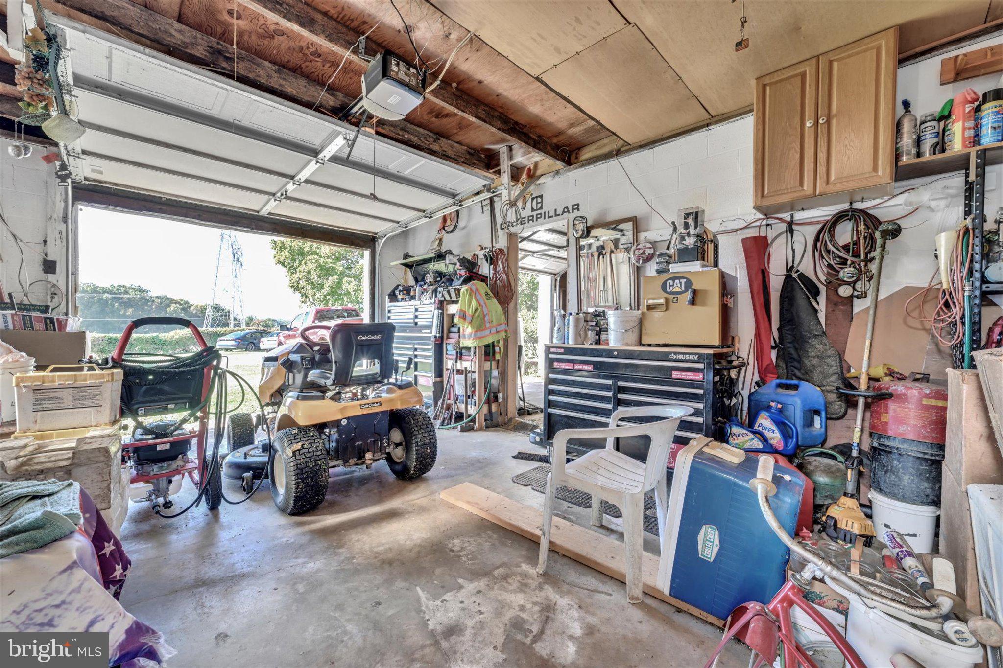 1539 Paper Mill Road Delta, PA 17314 - Photo 25 of 32 2 Car Detached Garage
