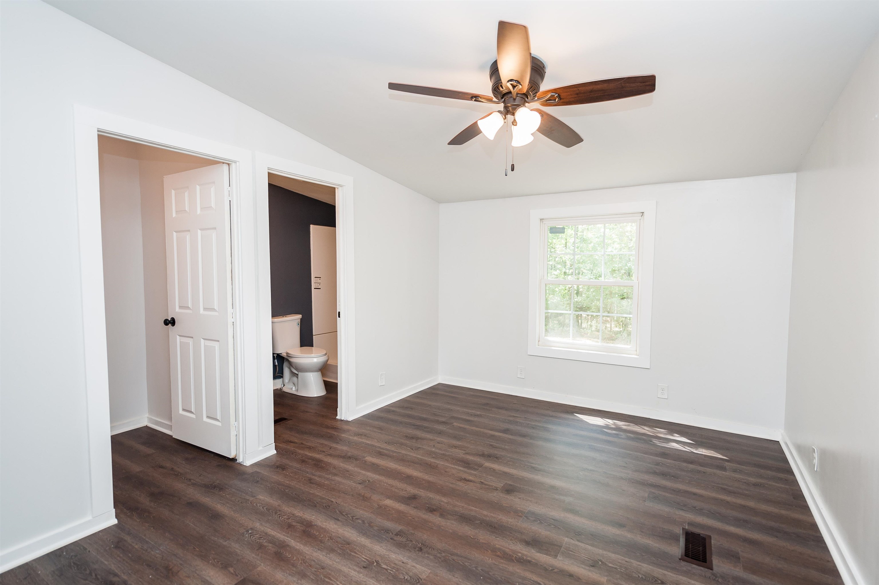 1346 East Georgia Road Woodruff, SC 29388 - Photo 23 of 29 Gallery Image 23
