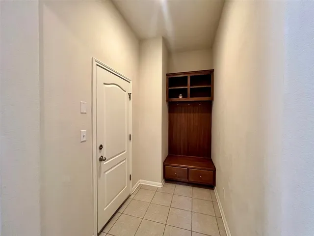 a view of walk in closet