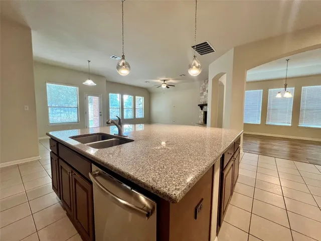 $2,850 | 2644 Hilltop Divide Lane, Leander, TX 78641