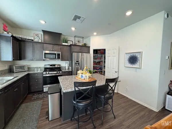 $443,700 | Undisclosed Address, Bakersfield, CA 93306