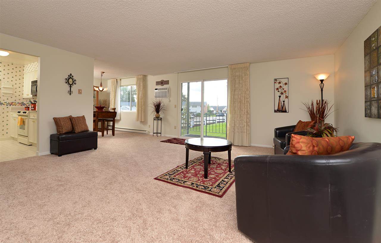 301 North Raymond Road, Unit #301 Spokane Valley, WA 99206 - Photo 4 of 12 Gallery Image 4