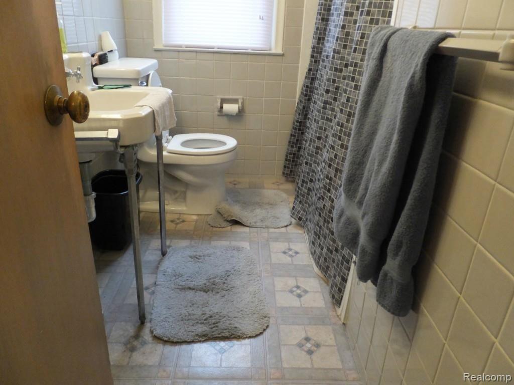 13332 Toepfer Road Warren, MI 48089 - Photo 17 of 19 toepfer (10).jpg