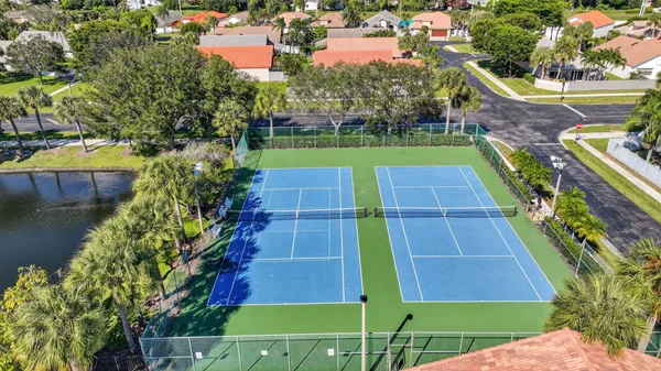 $5,000 | 190 Temple Avenue, Boynton Beach, FL 33436