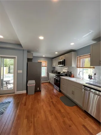 $6,500 | 33 Young Street, Newport, RI 02840