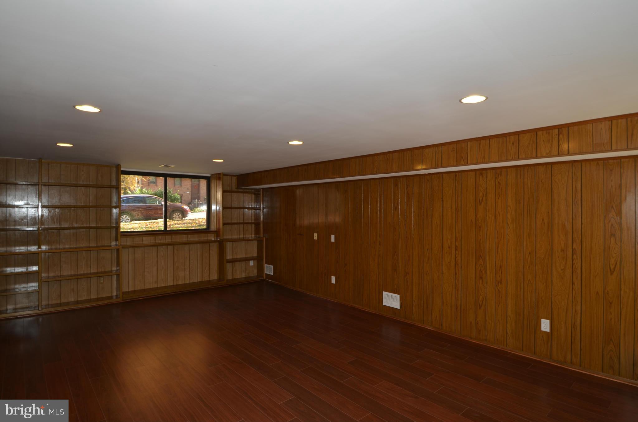 5410 Lightning View Road Columbia, MD 21045 - Photo 17 of 27 Interior (General)