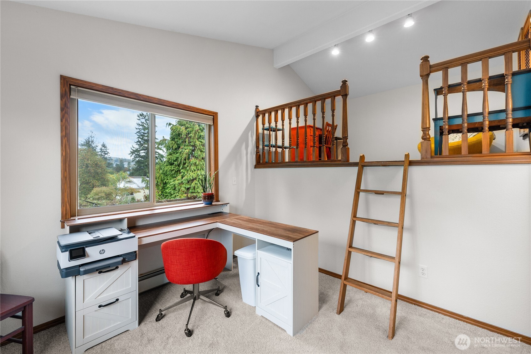 2806 Coho Lane Anacortes, WA 98221 - Photo 20 of 40