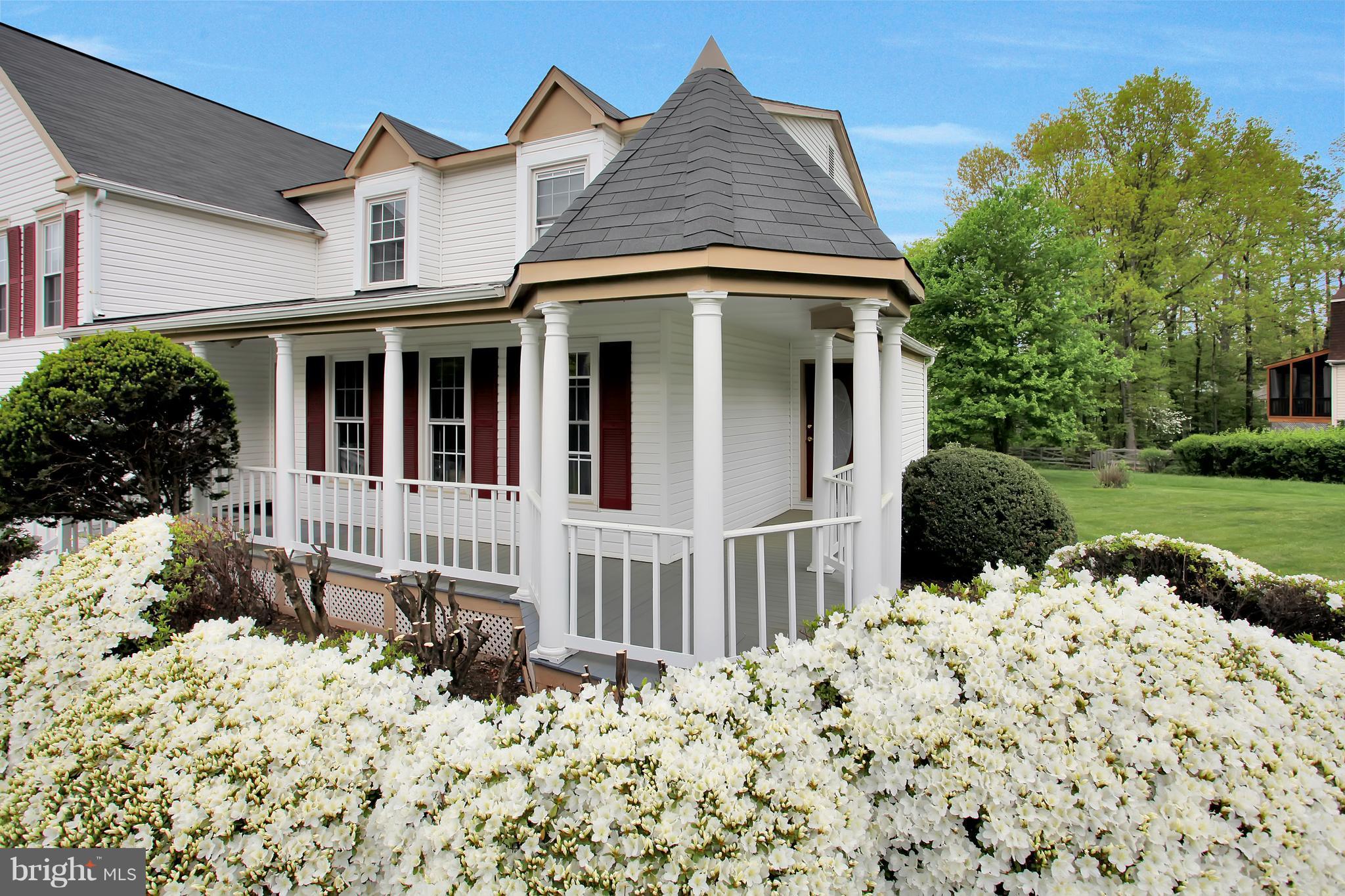 15 Carrollton Road Sterling, VA 20165 - Photo 3 of 30 Beautiful Wrap Around Porch