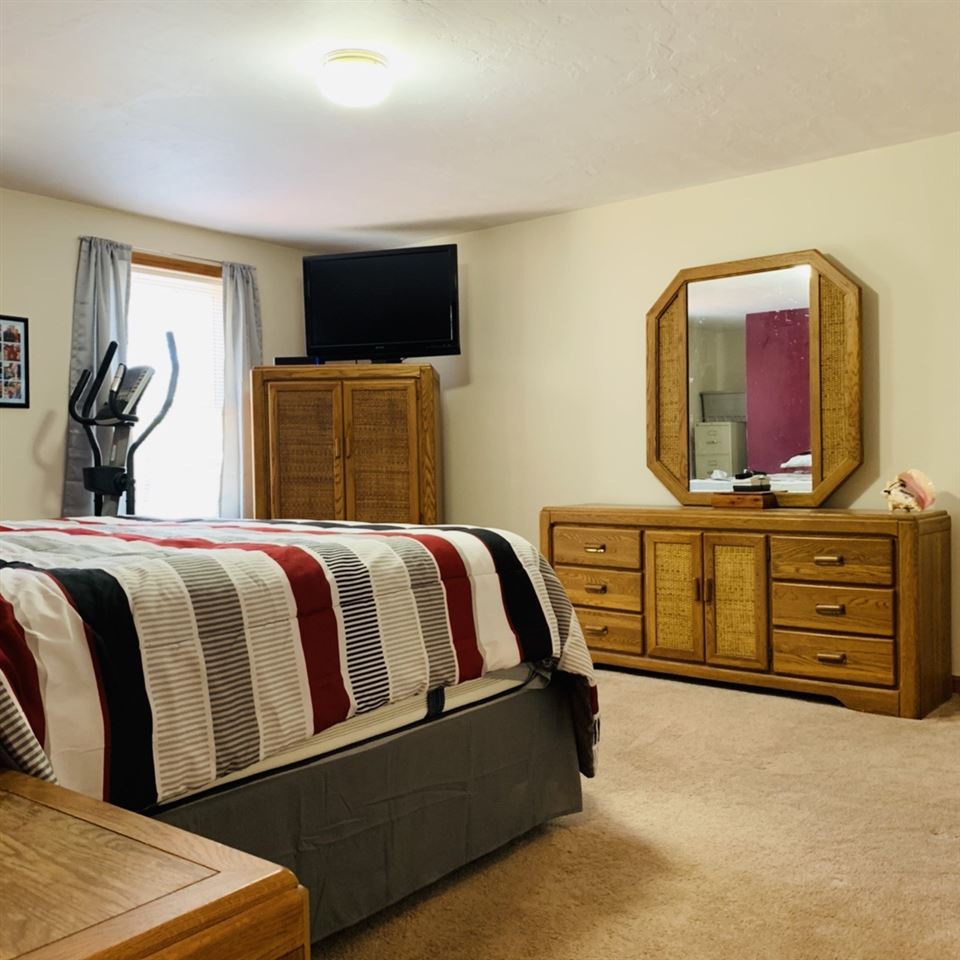 73 Clough Pond Road Loudon, NH 03307 - Photo 19 of 26