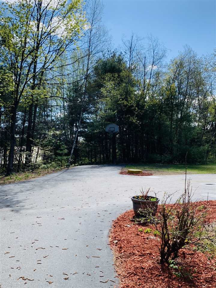 73 Clough Pond Road Loudon, NH 03307 - Photo 5 of 26
