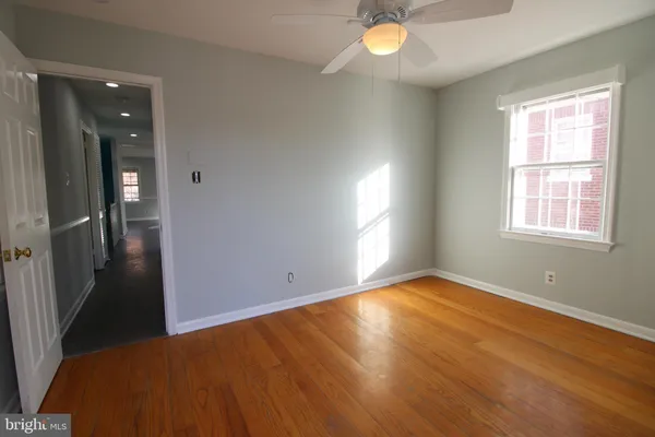 $3,100 | 724 North Washington Street, Alexandria, VA 22314