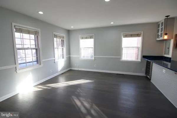 $3,100 | 724 North Washington Street, Alexandria, VA 22314