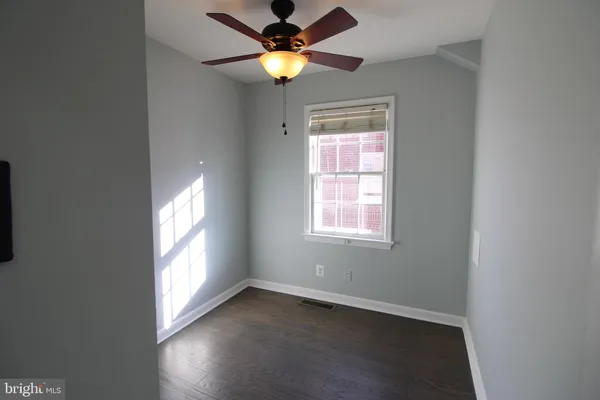 $3,100 | 724 North Washington Street, Alexandria, VA 22314
