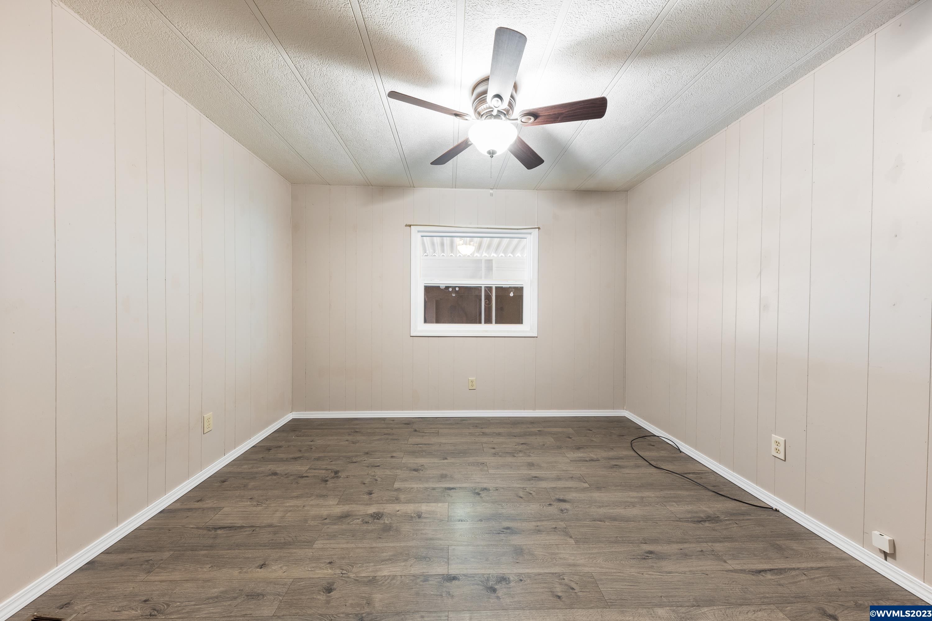 141 South 17th Street, Unit 3 Independence, OR 97351 - Photo 20 of 28