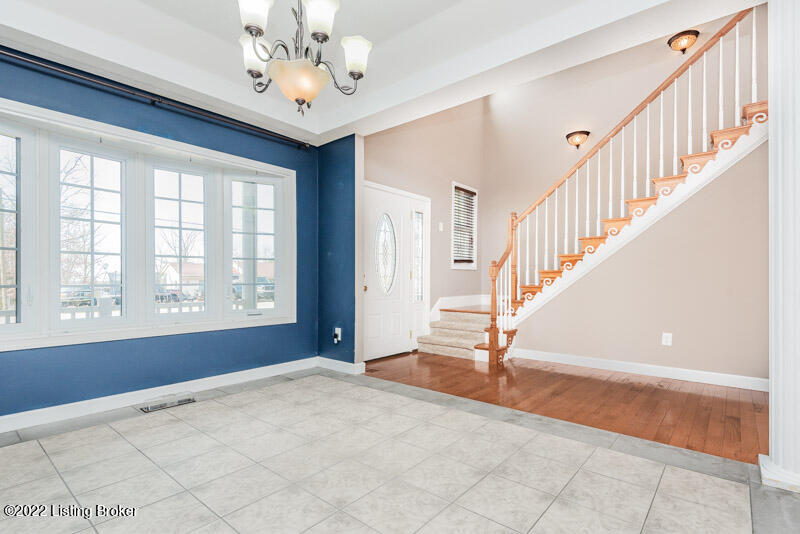 1265 Rams Run Shepherdsville, KY 40165 - Photo 7 of 36 Dining Room