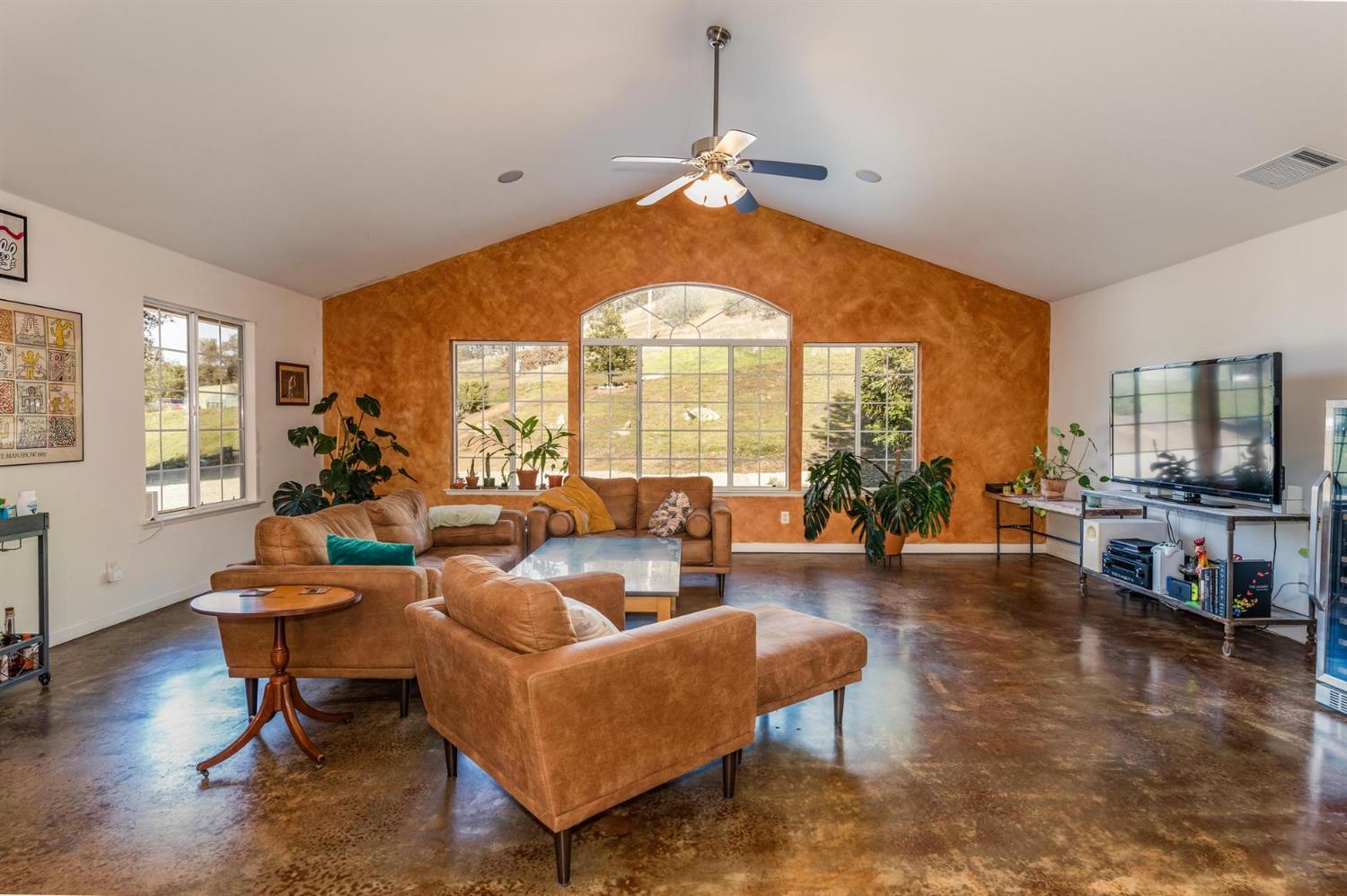 46340 Veater Ranch Road Coarsegold, CA 93614 - Photo 1 of 43 Gallery Image 1