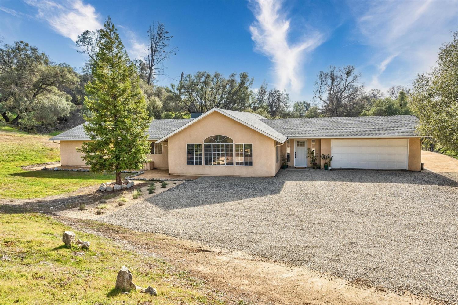 46340 Veater Ranch Road Coarsegold, CA 93614 - Photo 3 of 43 Gallery Image 3