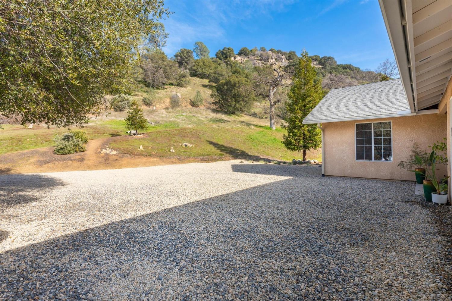 46340 Veater Ranch Road Coarsegold, CA 93614 - Photo 4 of 43 Gallery Image 4