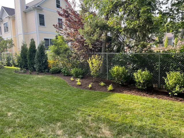 $929,000 | 709 Pleasant Avenue, Glen Ellyn, IL 60137