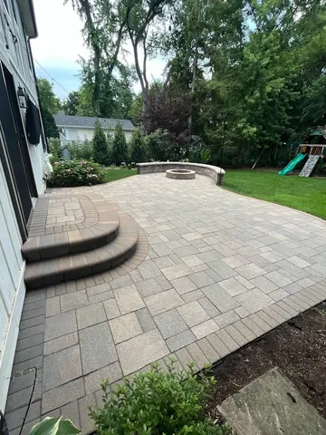 $929,000 | 709 Pleasant Avenue, Glen Ellyn, IL 60137