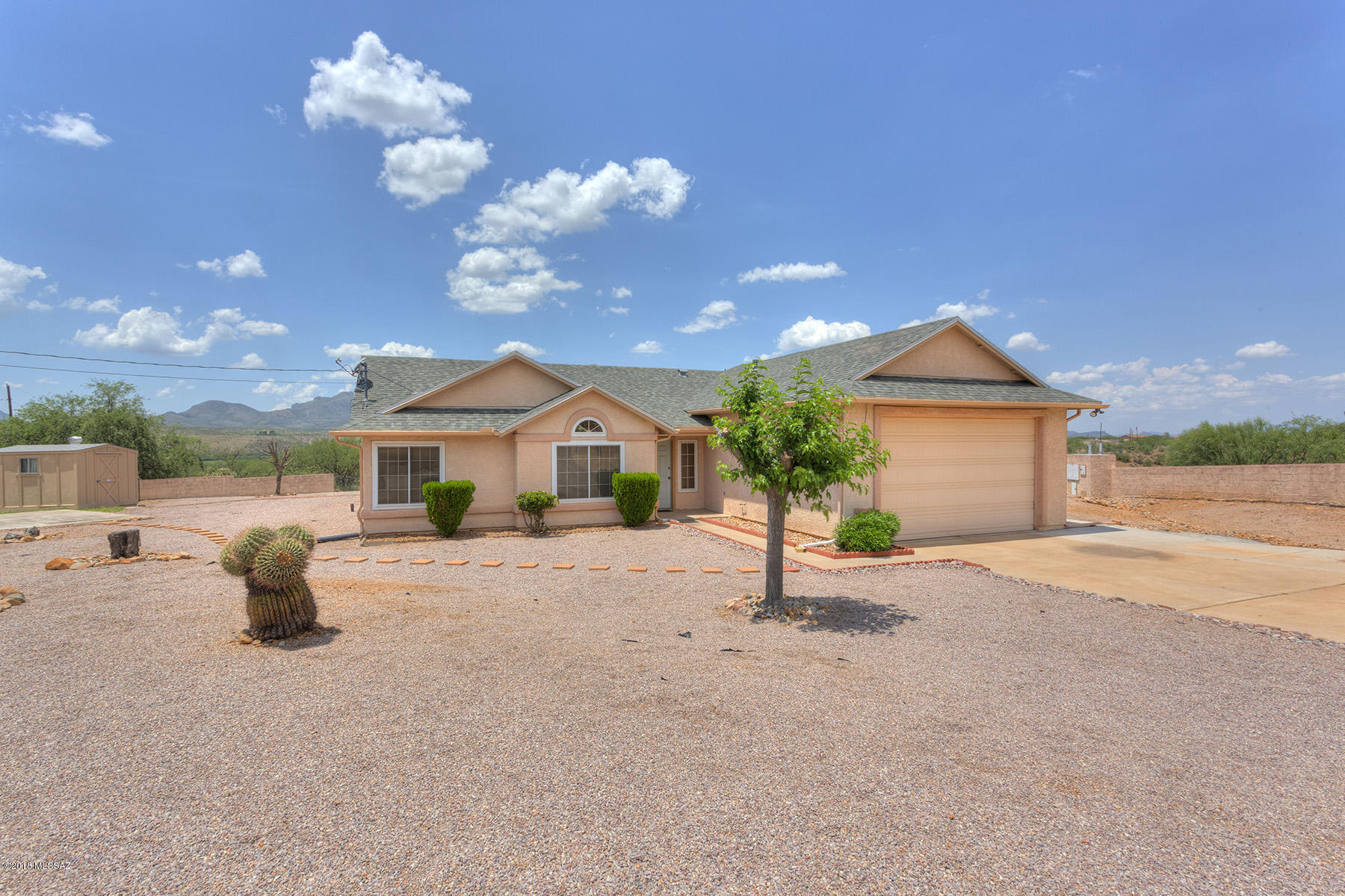 1637 Tonina Court Rio Rico, AZ 85648 - Photo 3 of 40 Gallery Image 3