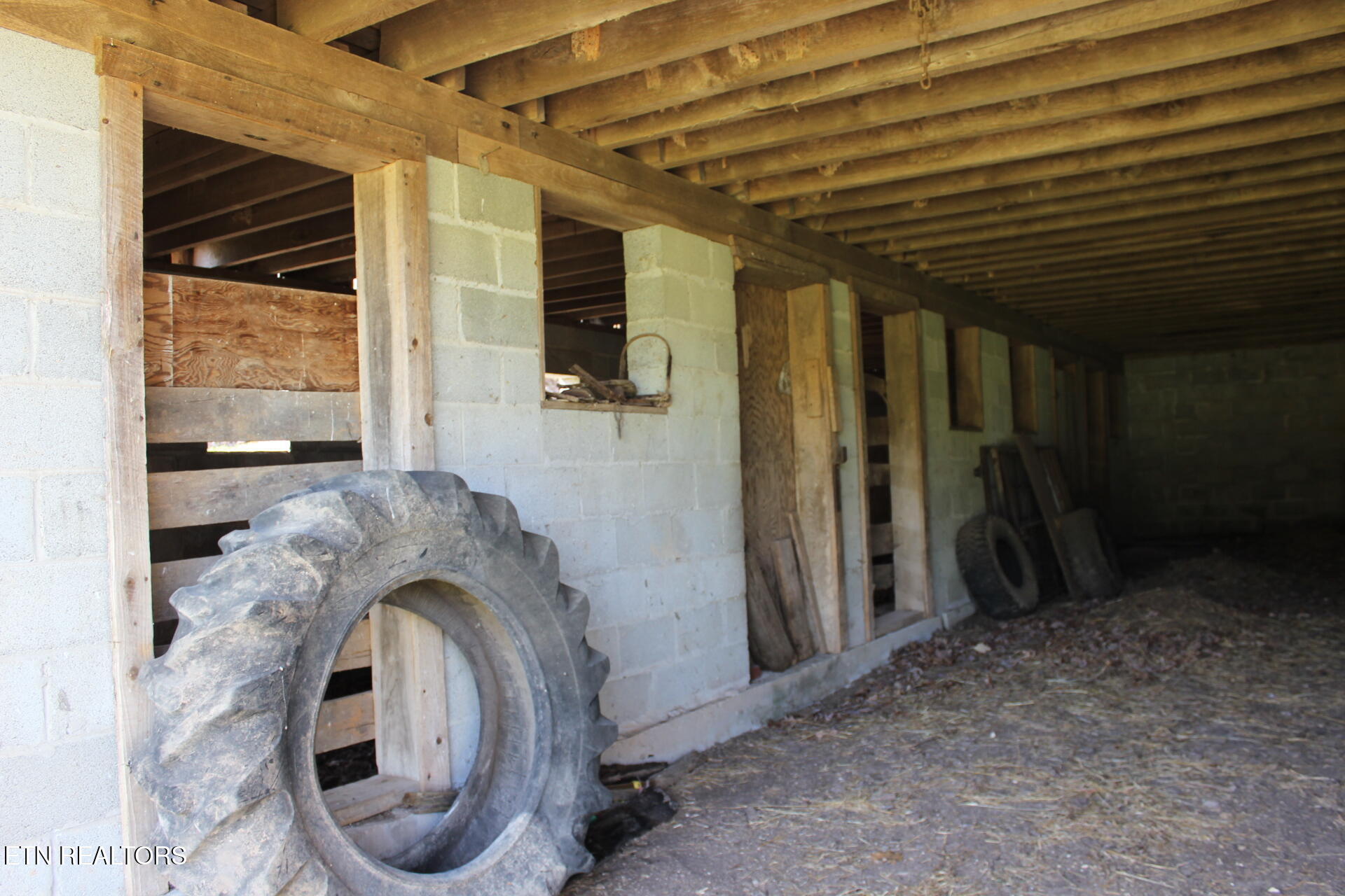 820 Calloway Road Rutledge, TN 37861 - Photo 14 of 27 IMG_4324