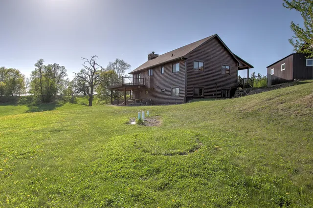 $579,900 | 2200 405th Avenue Northwest, Braham, MN 55006
