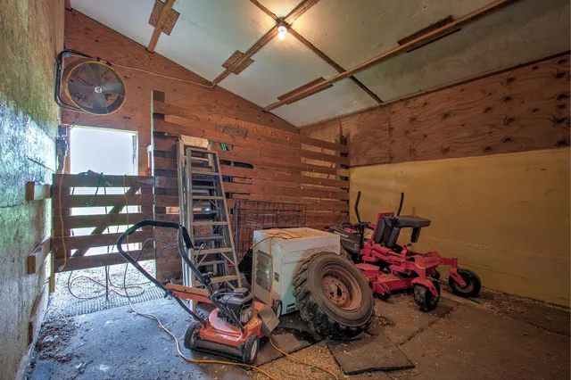 $579,900 | 2200 405th Avenue Northwest, Braham, MN 55006