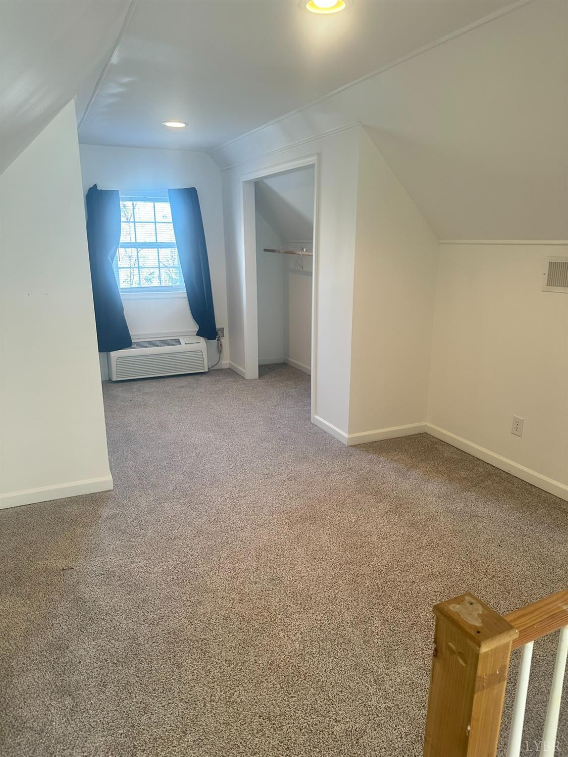 476 Kenmore Road Amherst, VA 24521 - Photo 30 of 32 an empty room with windows