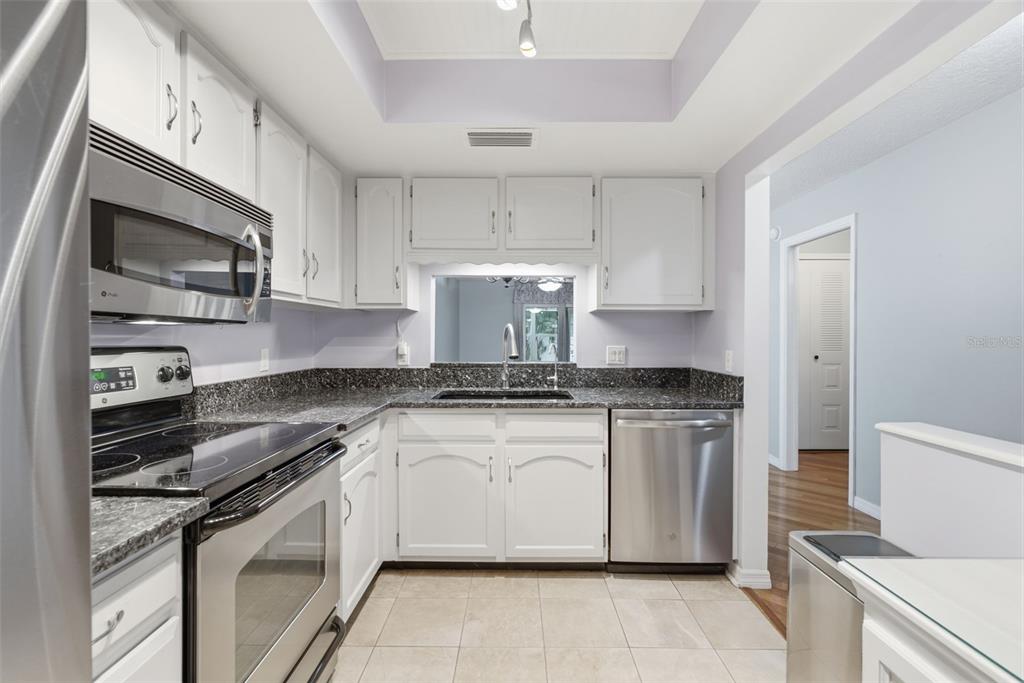 2250 Druid Road, Unit 603 Clearwater, FL 33764 - Photo 5 of 42