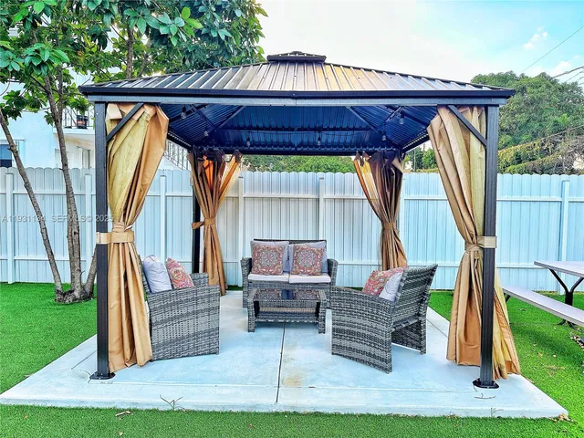 $2,000 | 2153 Southwest 14th Terrace, Unit 1, Miami, FL 33145