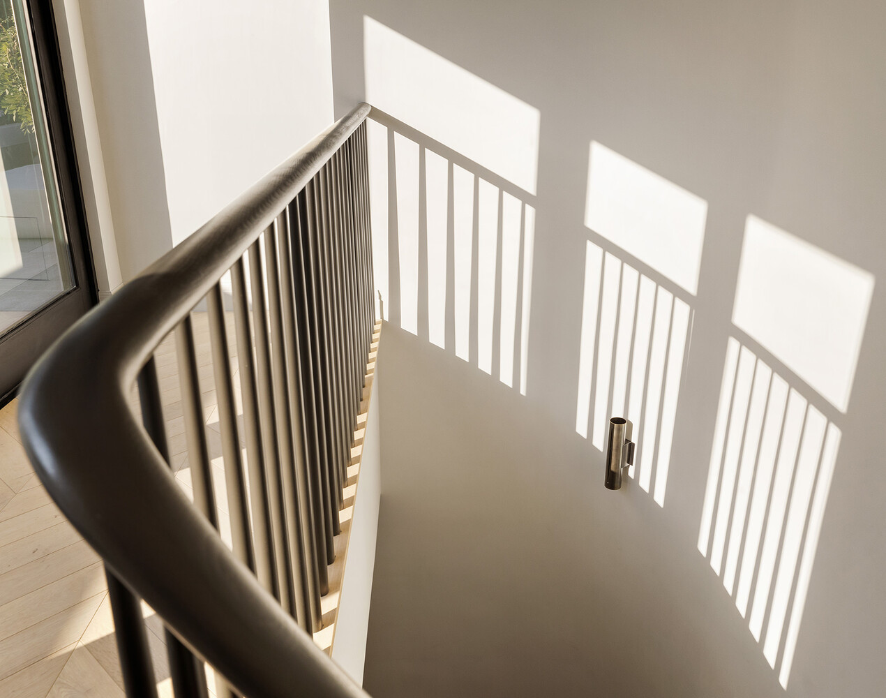 34 West 12th Street Manhattan, NY 10011 - Photo 46 of 53 a view of a hallway with windows