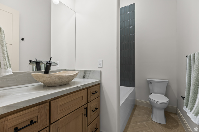 226 East 1100 North Hurricane, UT 84737 - Photo 27 of 49 Full bath featuring vanity and toilet