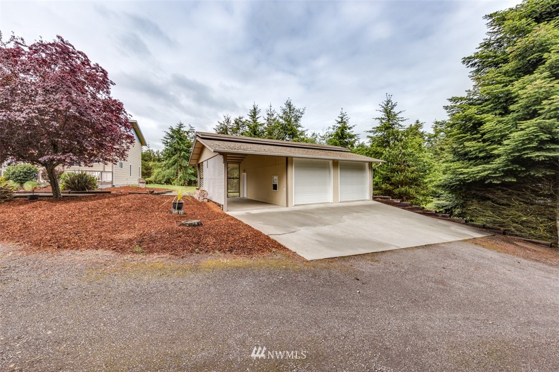 182 Deer Trails Way Sequim, WA 98382 - Photo 2 of 25 Gallery Image 2